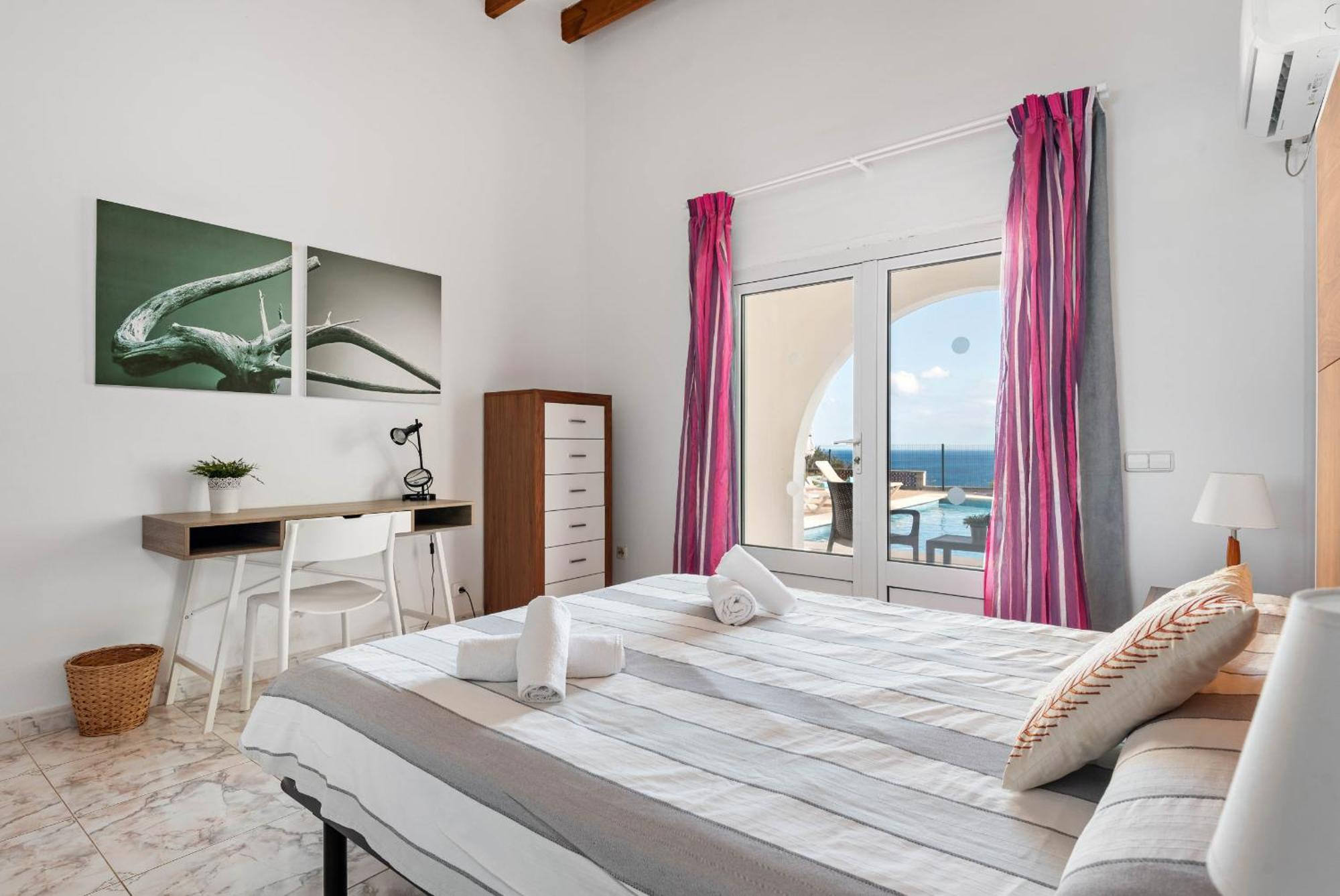 Villa Panorama Cala En Porter  Chambre photo